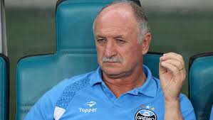 Campeo Libertadores; Recopa; Brasileiro, Copa do Brasil e 3 Gachos