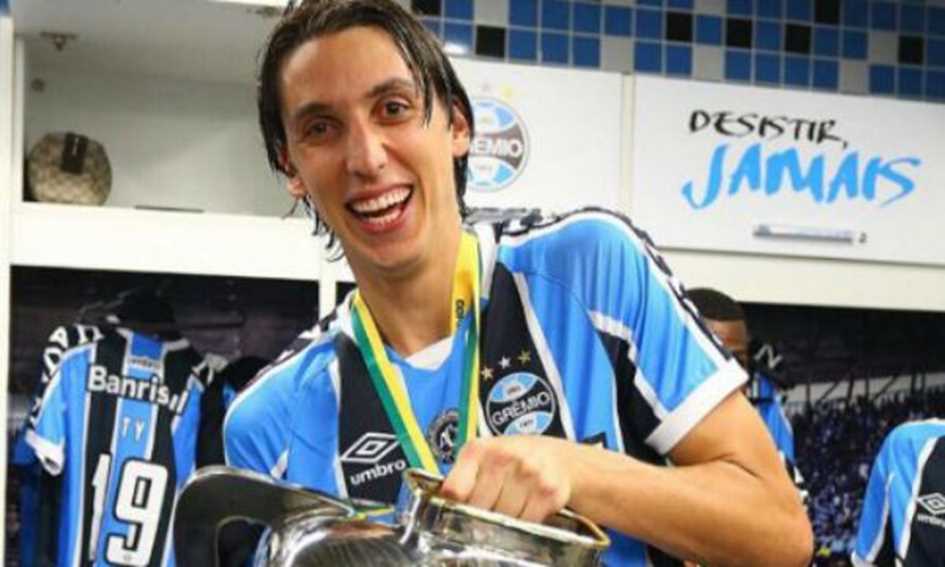 Campeo da Libertadores, Copa do Brasil, Recopa e 2 Gachos